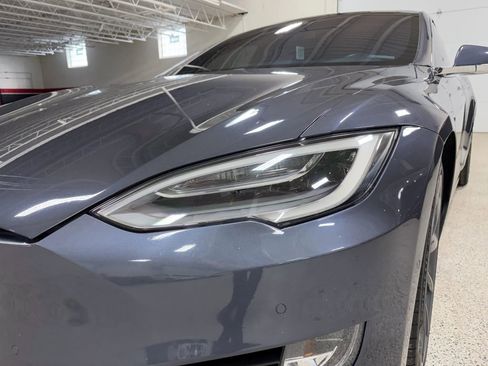 Used 2017 Tesla Model S 75D image 5