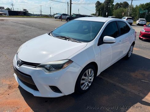Used 2016 Toyota Corolla LE FWD image 24