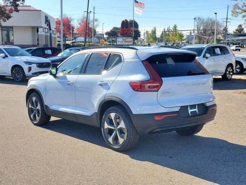 New 2026 Volvo XC40 B5 Plus w/ Protection Package Premier image 6