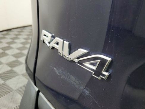 Used 2019 Toyota RAV4 Limited w/ Advanced Technology Package AWD/4WD image 8