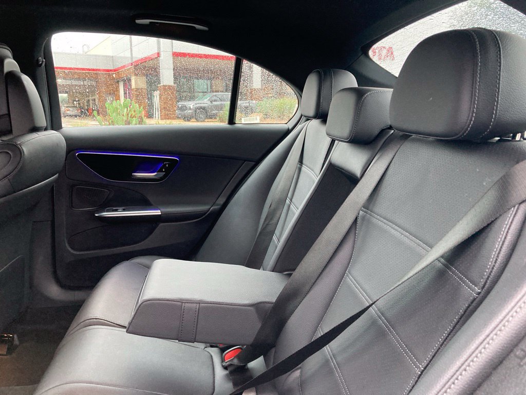 Used 2025 Mercedes-Benz C 300 4MATIC Sedan image 10