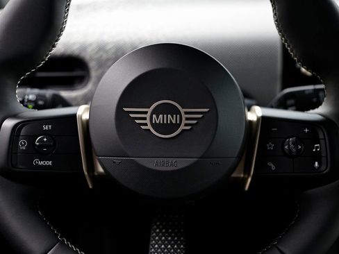 New 2026 MINI Cooper 2-Door Hardtop image 27