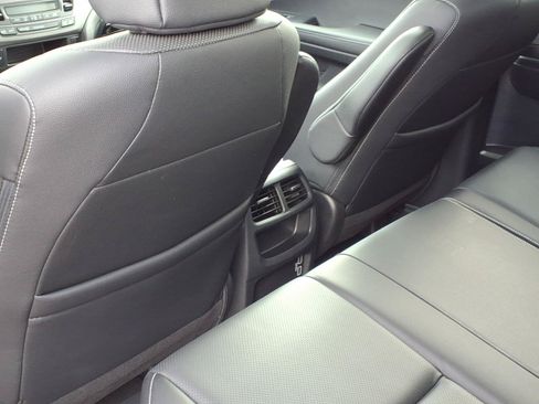 Used 2022 Honda Ridgeline RTL-E image 8