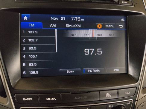 Used 2018 Hyundai Santa Fe SE w/ SE Ultimate Tech Package 03 image 25