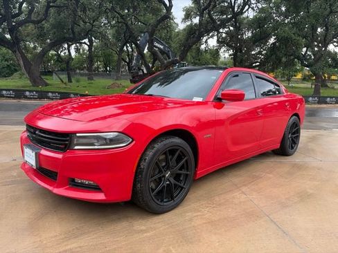 Used 2016 Dodge Charger R/T w/ Plus Group RWD image 1