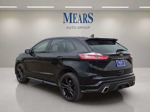 Used 2022 Ford Edge ST w/ Equipment Group 401A AWD/4WD image 3