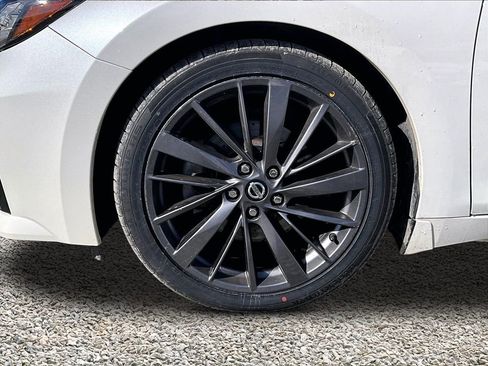 Used 2020 Nissan Maxima Platinum w/ Reserve Package image 9