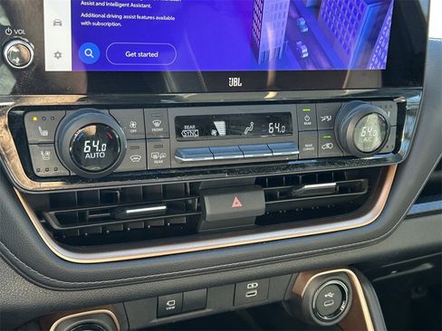 Used 2024 Toyota Grand Highlander AWD Hybrid image 39