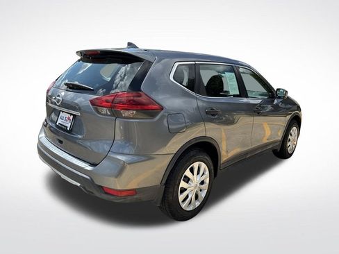 Used 2020 Nissan Rogue S FWD image 8