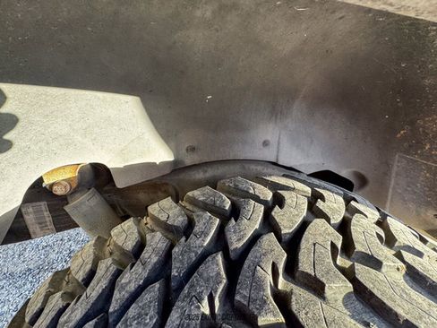 Used 2006 HUMMER H2 image 97