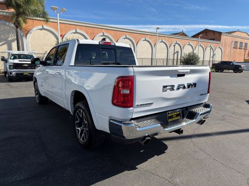 Used 2025 RAM 1500 Laramie image 6