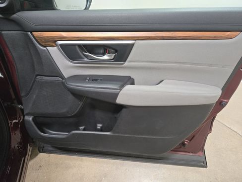 Used 2017 Honda CR-V EX image 25