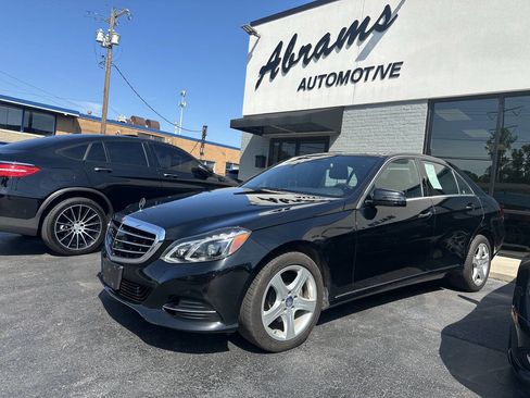 Used 2014 Mercedes-Benz E 350 4MATIC Sedan w/ Premium 1 Package image 1