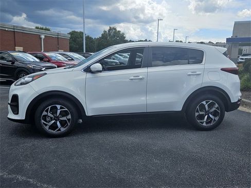 Used 2021 Kia Sportage LX image 4