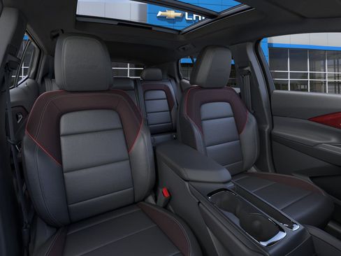 New 2025 Chevrolet Equinox EV RS image 37