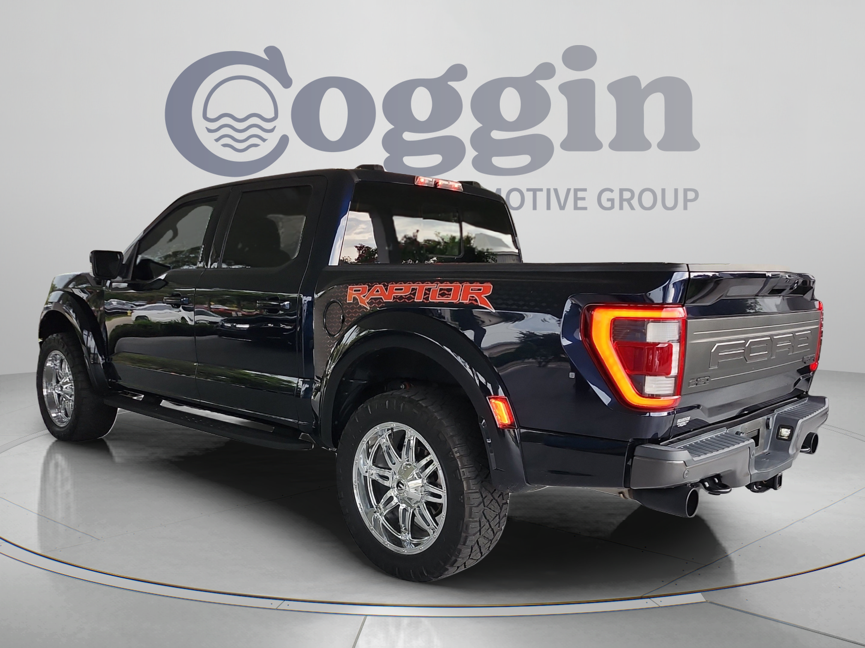 Used 2022 Ford F150 Raptor w/ Equipment Group 801A High AWD/4WD image 3