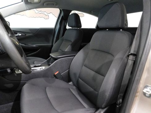 Used 2023 Chevrolet Malibu LT FWD image 38