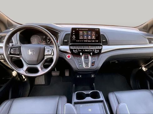 Used 2025 Honda Odyssey Sport-L image 15