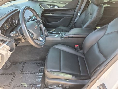 Used 2023 Cadillac CT4 Luxury RWD image 15