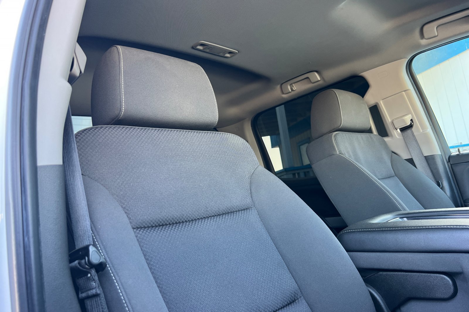 Used 2018 Chevrolet Silverado 1500 LT w/ All Star Edition AWD/4WD image 20
