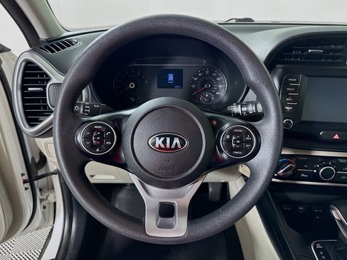Used 2021 Kia Soul S FWD image 12