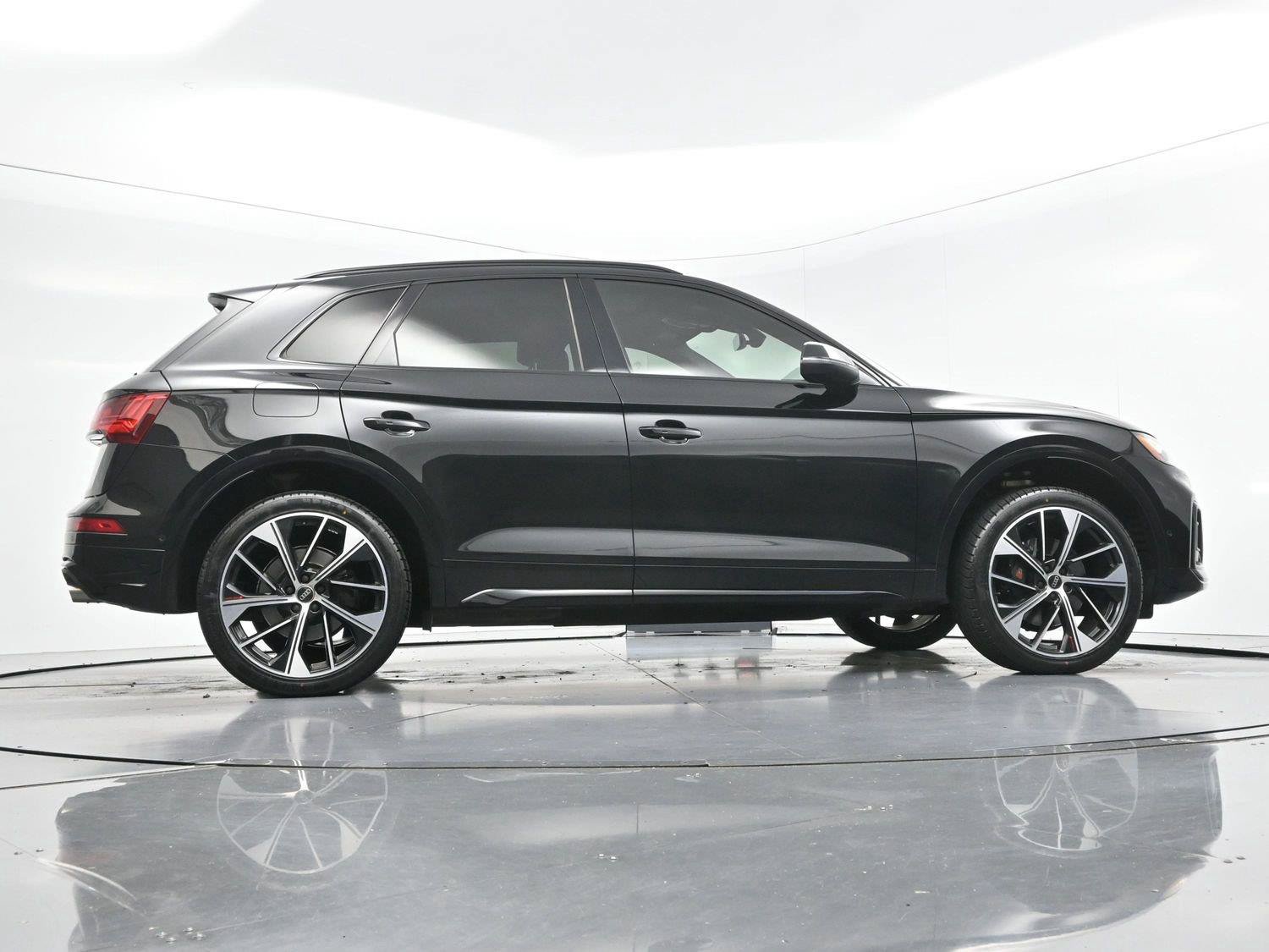 Used 2024 Audi SQ5 Prestige AWD/4WD image 51