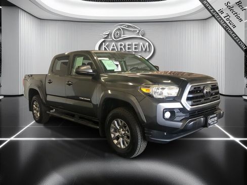 Used 2018 Toyota Tacoma SR5 image 3