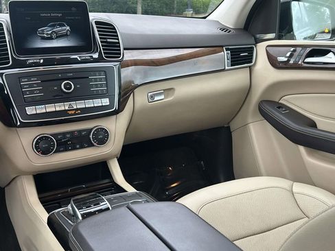 Used 2018 Mercedes-Benz GLE 350 4MATIC image 26
