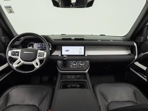 Used 2023 Land Rover Defender 110 SE AWD/4WD image 18