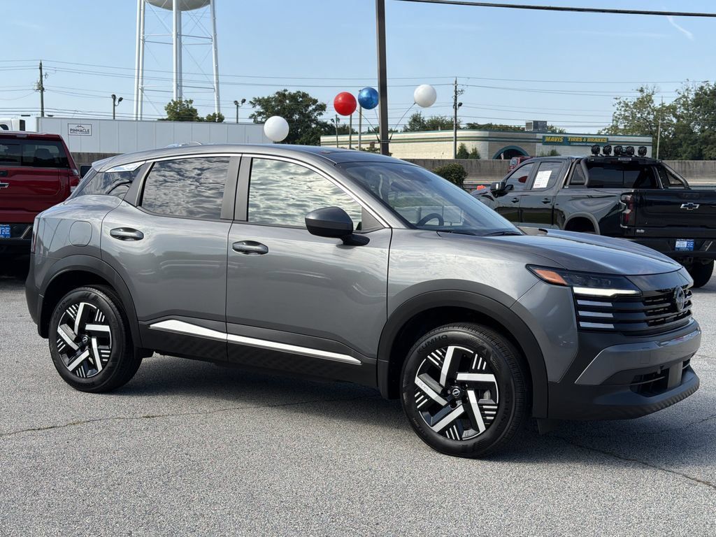 Used 2025 Nissan Kicks SV FWD image 23