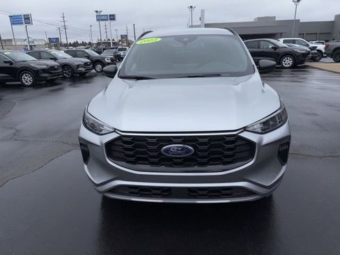 Certified 2023 Ford Escape ST-Line w/ Tech Pack #1 AWD/4WD image 19