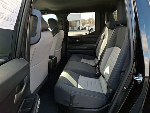 Used 2024 Toyota Tacoma TRD Off-Road AWD/4WD image 11