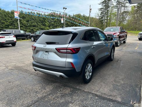 Used 2024 Ford Escape Active AWD/4WD image 4