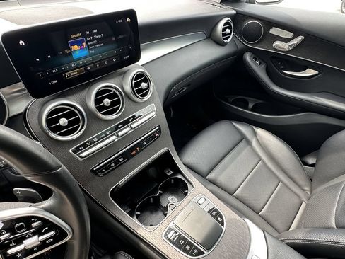 Certified 2022 Mercedes-Benz GLC 300 4MATIC w/ Multimedia Package Lite image 31
