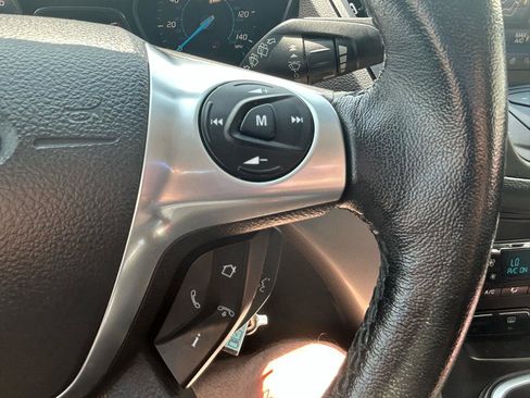 Used 2013 Ford Escape SE AWD/4WD image 19