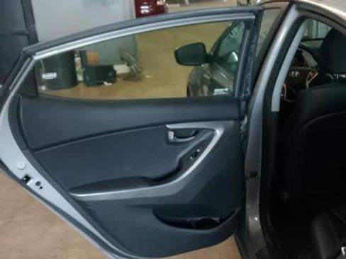 Used 2012 Hyundai Elantra Limited FWD image 25