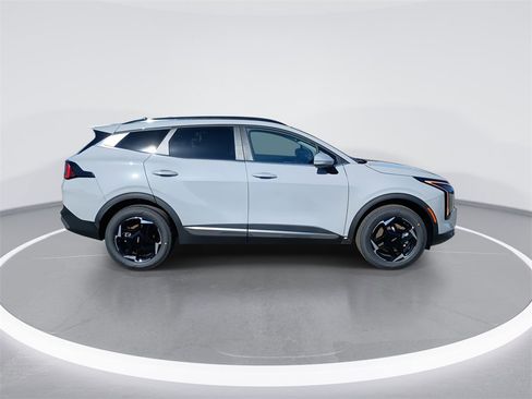 New 2026 Kia Sportage EX w/ EX Panoramic Sunroof Package image 9