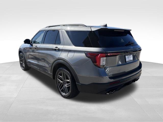 Used 2025 Ford Explorer ST w/ Sun And Sound Package AWD/4WD image 11