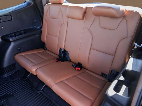 Used 2025 Kia Telluride EX X-Line image 29