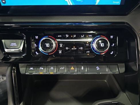 Used 2025 GMC Sierra 1500 AT4 w/ AT4 Premium Package AWD/4WD image 22