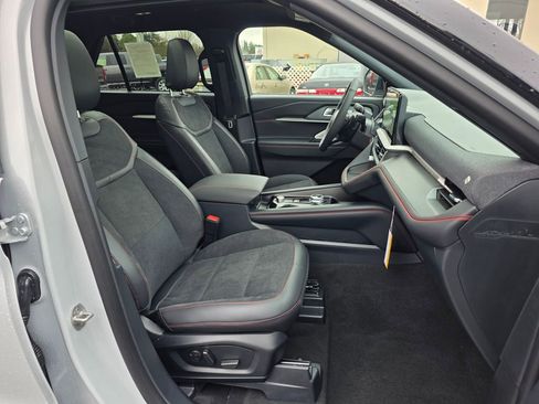 New 2026 Ford Explorer ST w/ Sun And Sound Package image 36