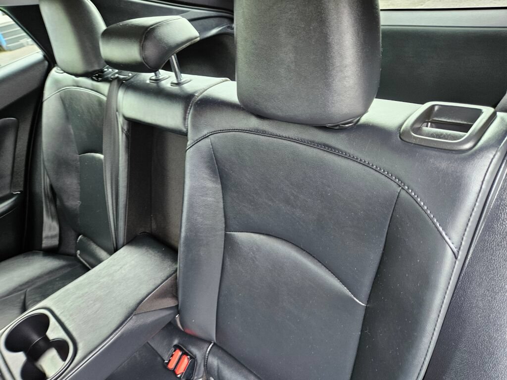 Used 2019 Toyota Prius XLE AWD/4WD image 15