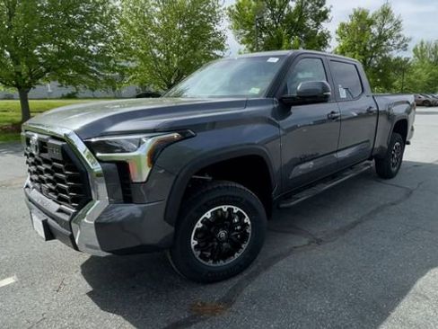 New 2026 Toyota Tundra SR5 AWD/4WD image 4