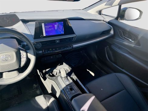Used 2024 Toyota Prius XLE image 23