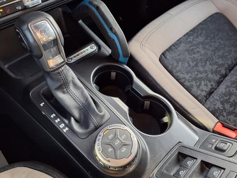 Used 2022 Ford Bronco Wildtrak image 23