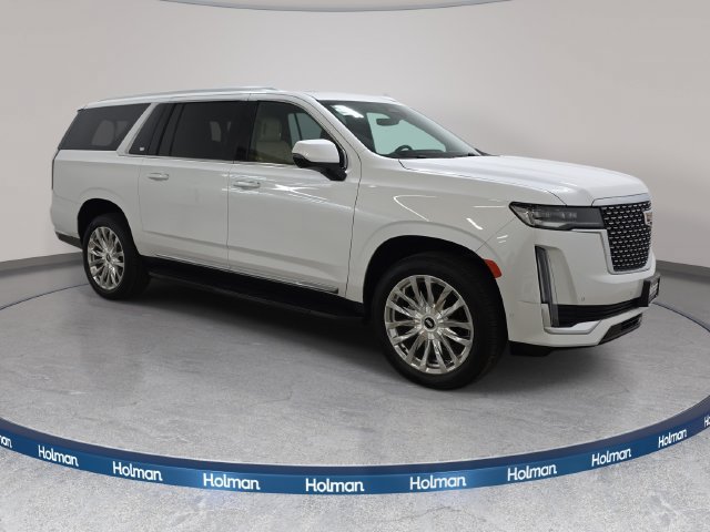 Used 2023 Cadillac Escalade ESV Premium Luxury w/ LPO, Floor Liner Package AWD/4WD image 4