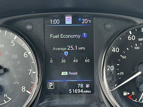 Used 2021 Nissan Rogue Sport SL w/ Premium Package image 21