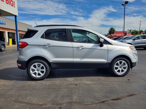 Used 2021 Ford EcoSport SE FWD image 5