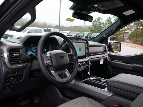 New 2026 Ford F150 XLT w/ Equipment Group 302A MID AWD/4WD image 13