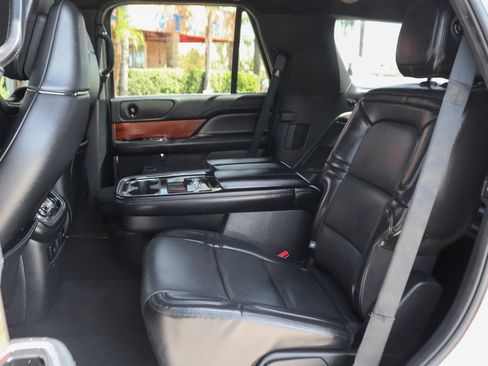 Used 2020 Lincoln Navigator Reserve w/ Equipment Group 208A Reserve AWD/4WD image 41